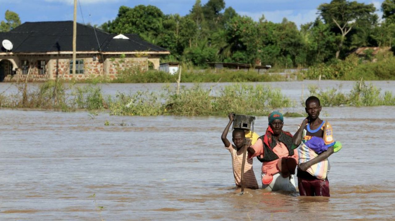 Kenya&#039;s Evacuation Crisis: Dams Overflowing, Cyclone Threat Looms