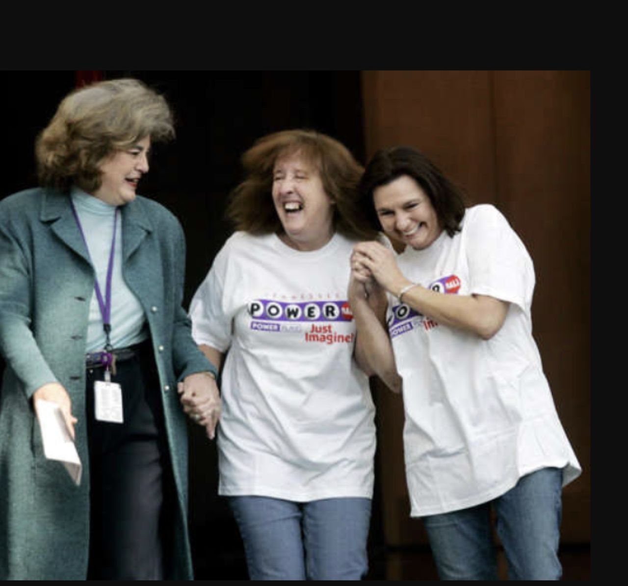 Mega Millions Jackpot Hits $303M &ndash; Winning Numbers &amp; How to Play