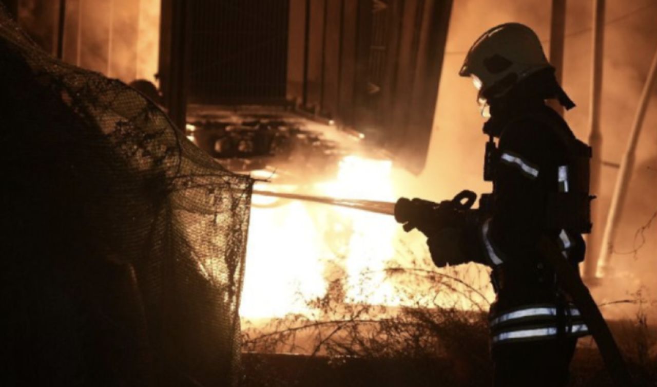 Blackout in Ukraine: Russian Drone Strikes Leave 100,000 Without Power as Winter Looms