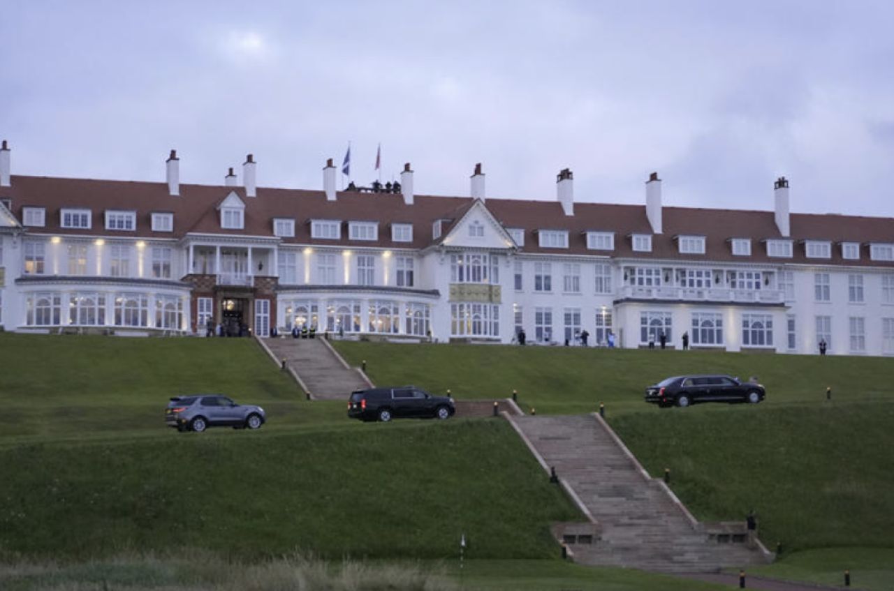 Trump’s Scottish Golf Visit Sparks Protests and Political Showdown