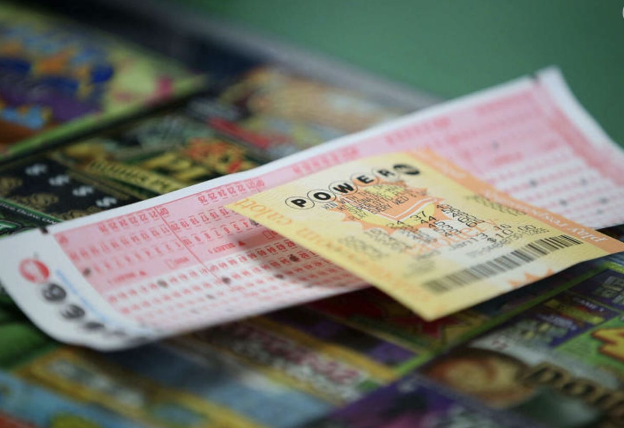 Five Connecticut Lottery Winners Cash In on $183,000 in Prizes