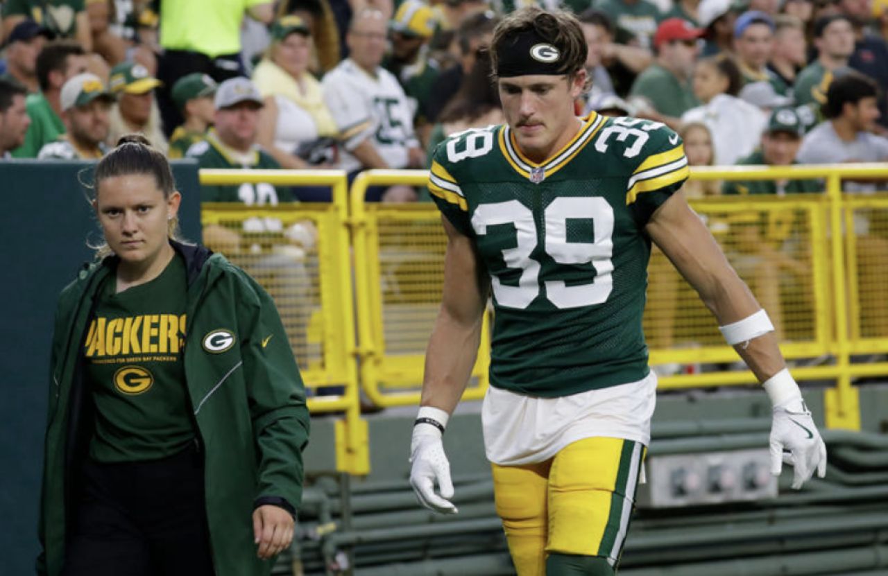 Packers’ Special Teams Take a Hit: Injuries to Anderson and Ballentine Raise Concerns Ahead of Season