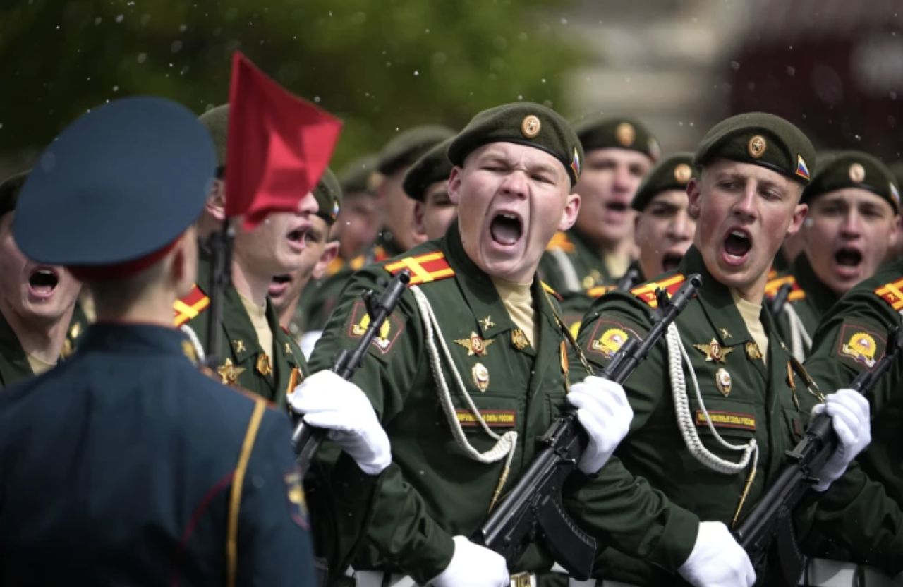 Russia&#039;s Victory Day: Honoring Heroes, Remembering Sacrifice