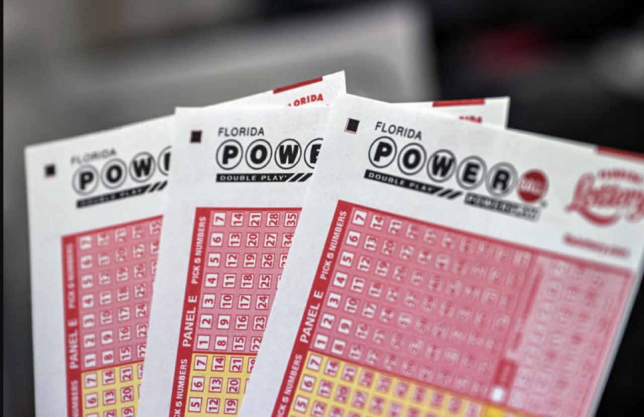 Powerball Jackpot Soars to $1.1 Billion&mdash;Next Drawing Dec. 17!