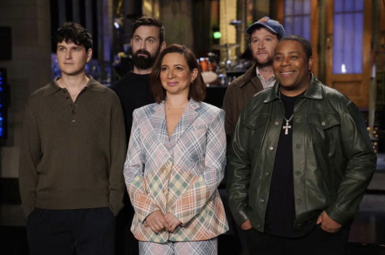 SNL&#039;s Heartwarming Pre-Mother&#039;s Day Tribute: A Refreshing Twist